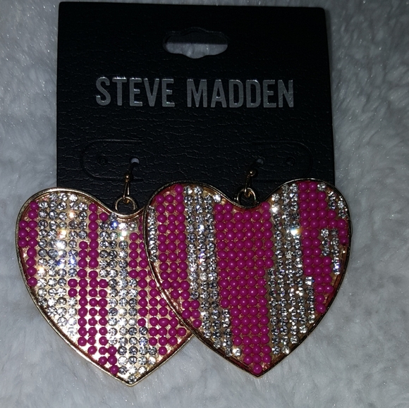 Steve Madden pink & bling crystal heart earrings - Picture 3 of 3